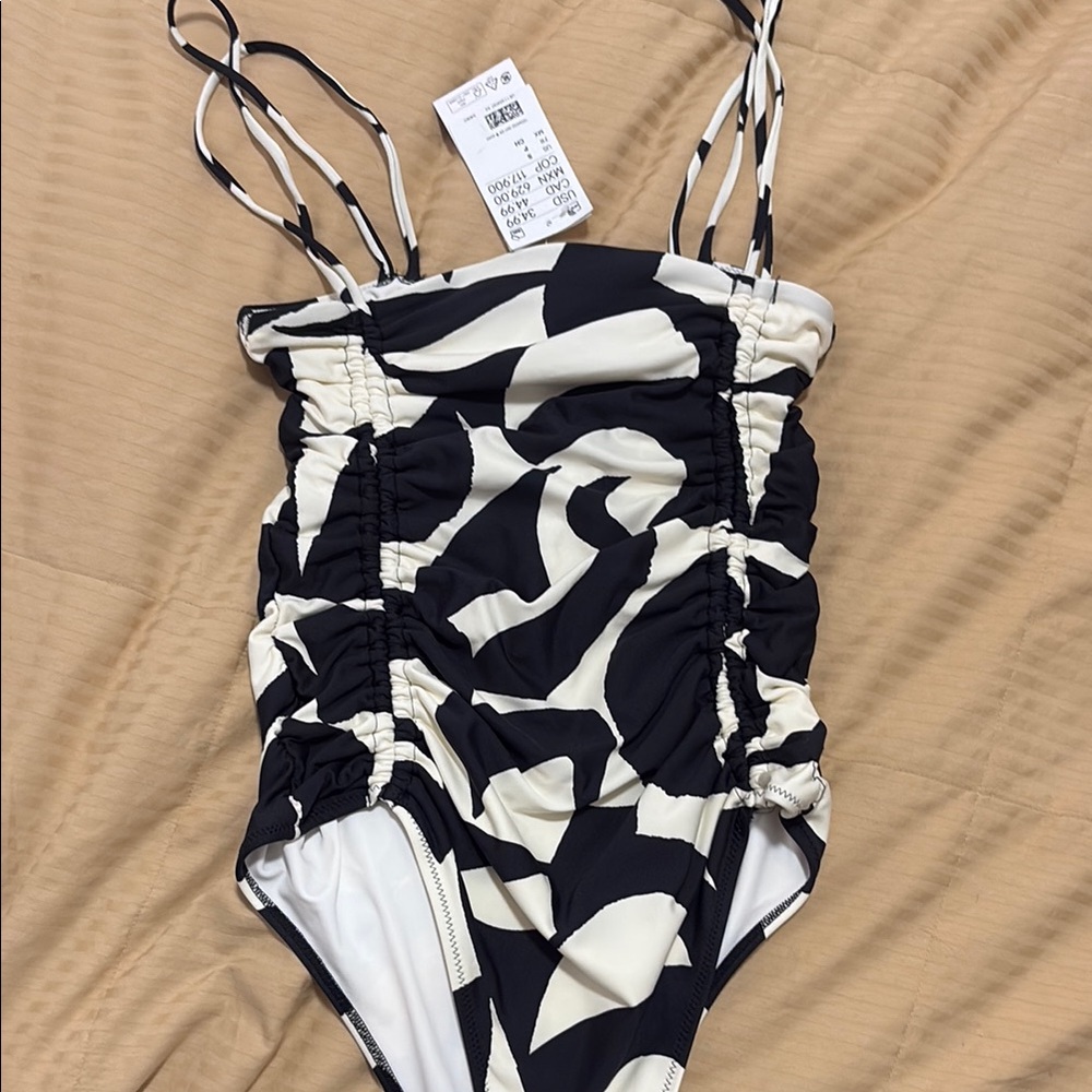 H&M women’s Black and White Swimsuit